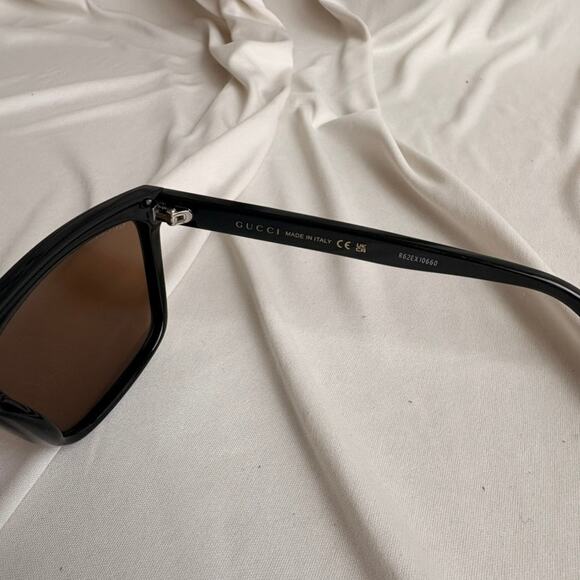 Gucci GG0748S Rectangular Sunglasses - Gold Frame, Brown Polarized Lenses main image 6